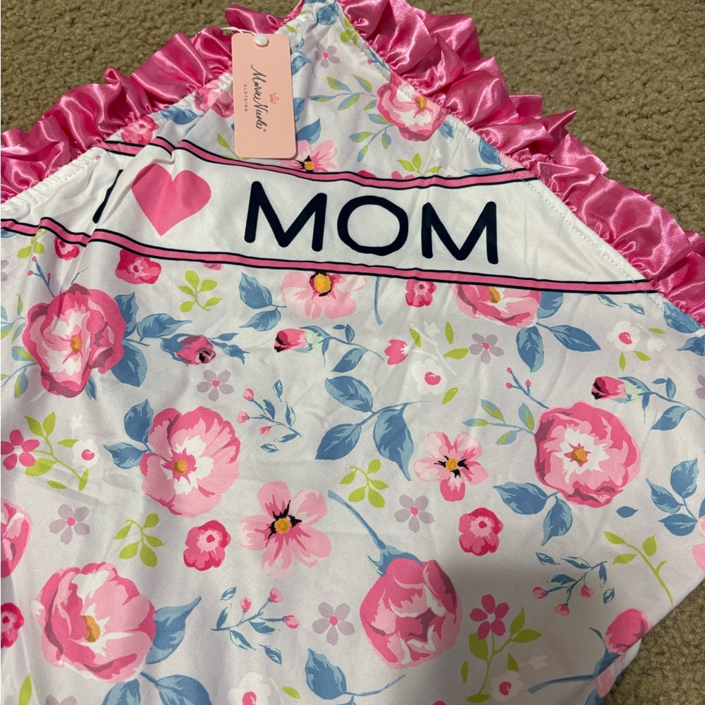 Super cute and soft Marie Nicole NWT I love Mom Heart Floral reversible blanket
